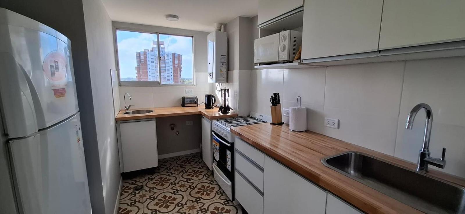 Departamento De 3 Ambientes Con Cochera